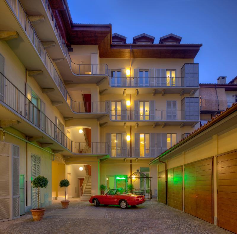 Santa Giulia E 3*