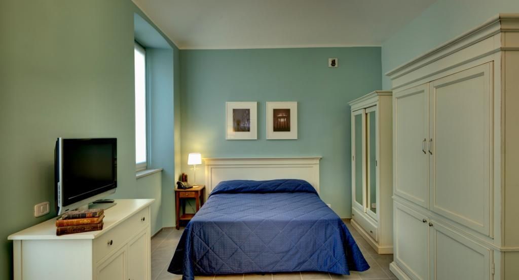 Santa Giulia E Aparthotel 3*